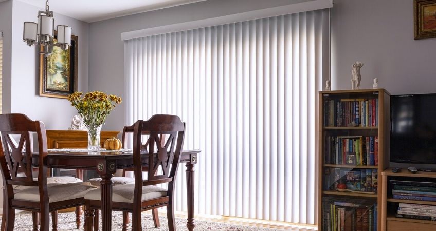 vertical blinds